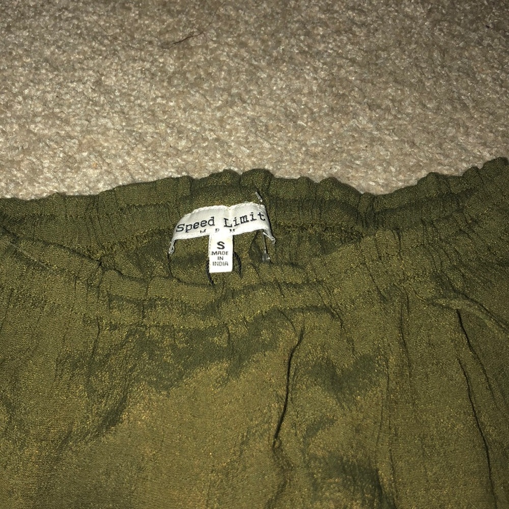 Off the shoulder top - Picture 3 of 3